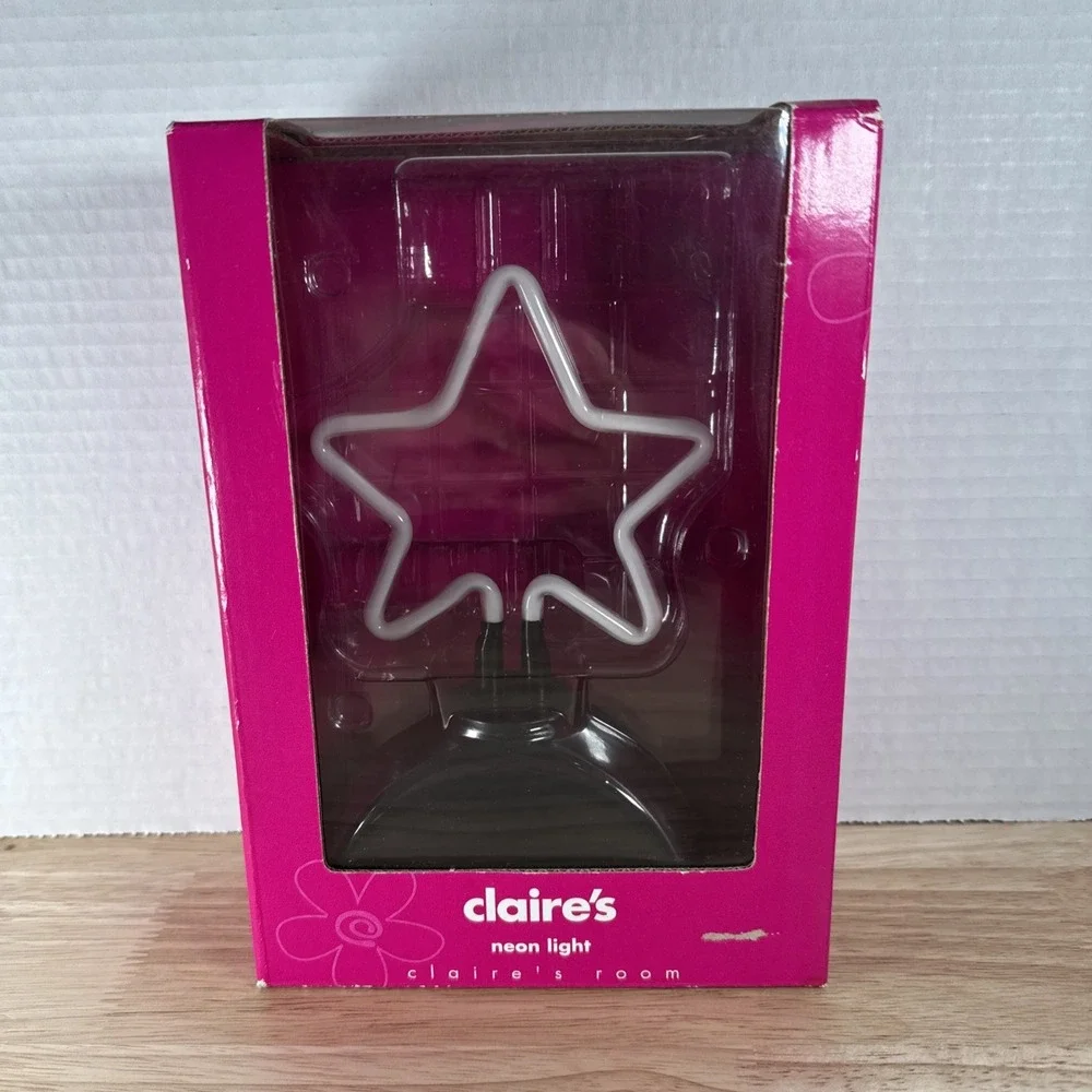 Claire's Room LED Neon Wall Light Star Shaped Y2K Funky Accent